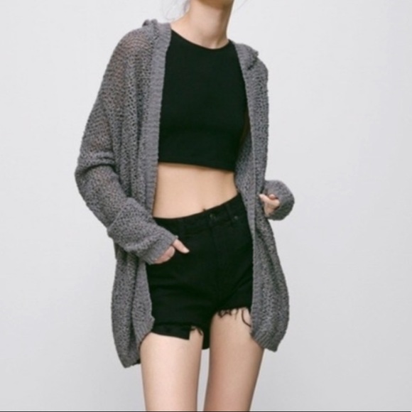 Aritzia Talula capitol sweater in grey oversized cardigan with hood - Picture 1 of 5
